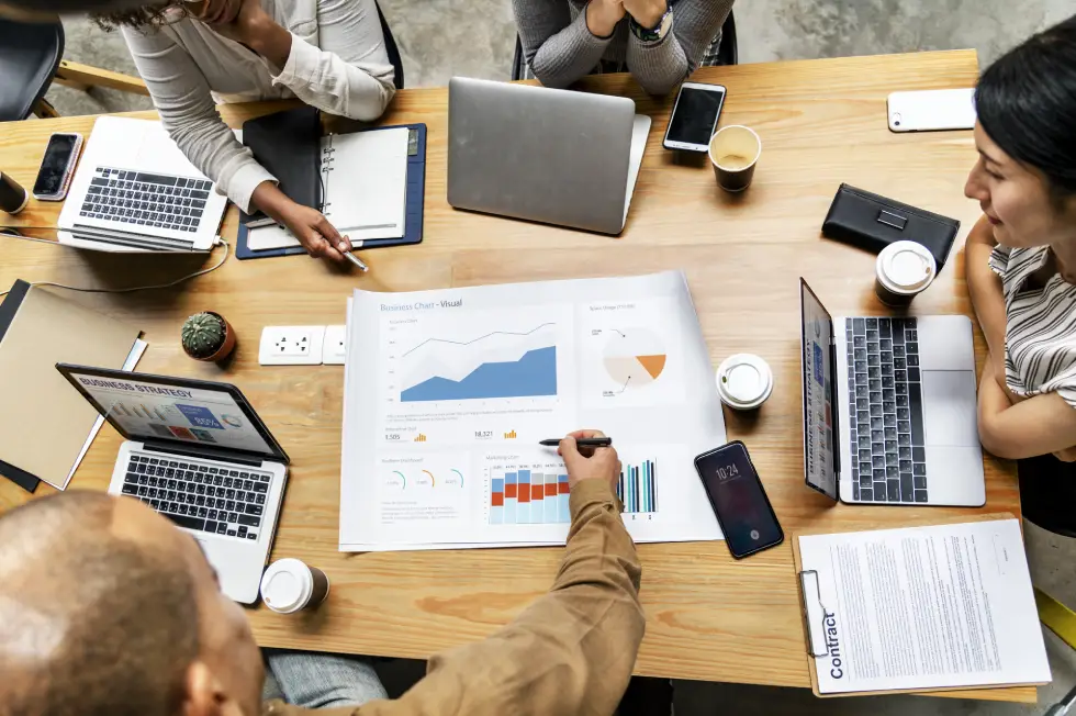 The AI Knowledge Gap in Companies: Why It’s Becoming a Real Problem